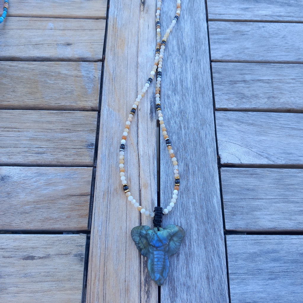 Collier grigri 6