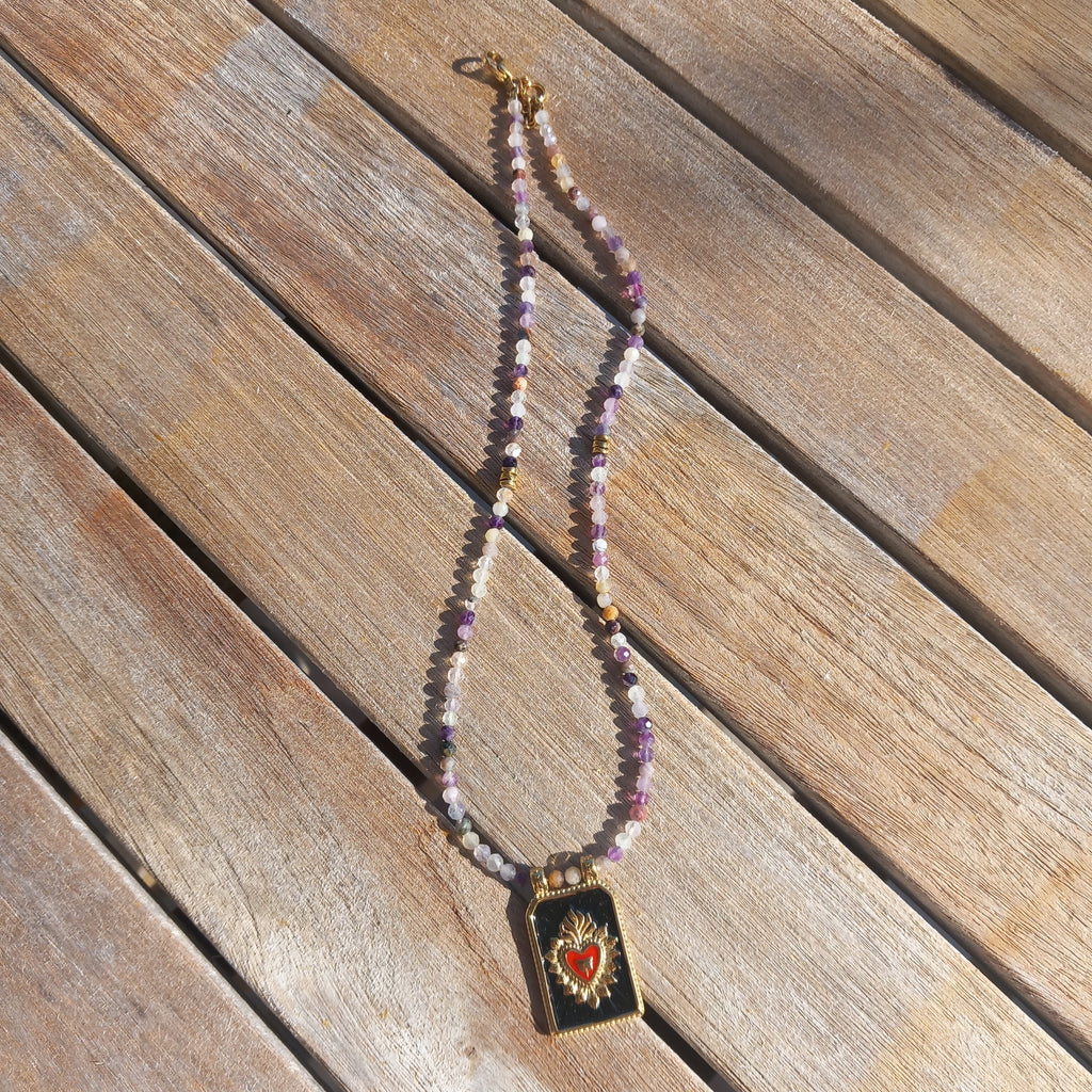 Collier grigri 8