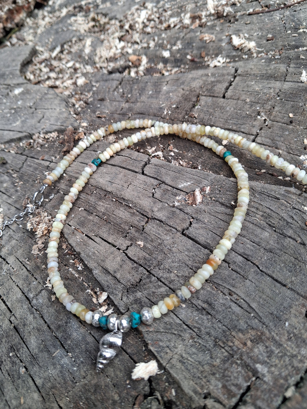 Collier Dalmates – Opale Jaune, Turquoise & Coquillage Argent 925