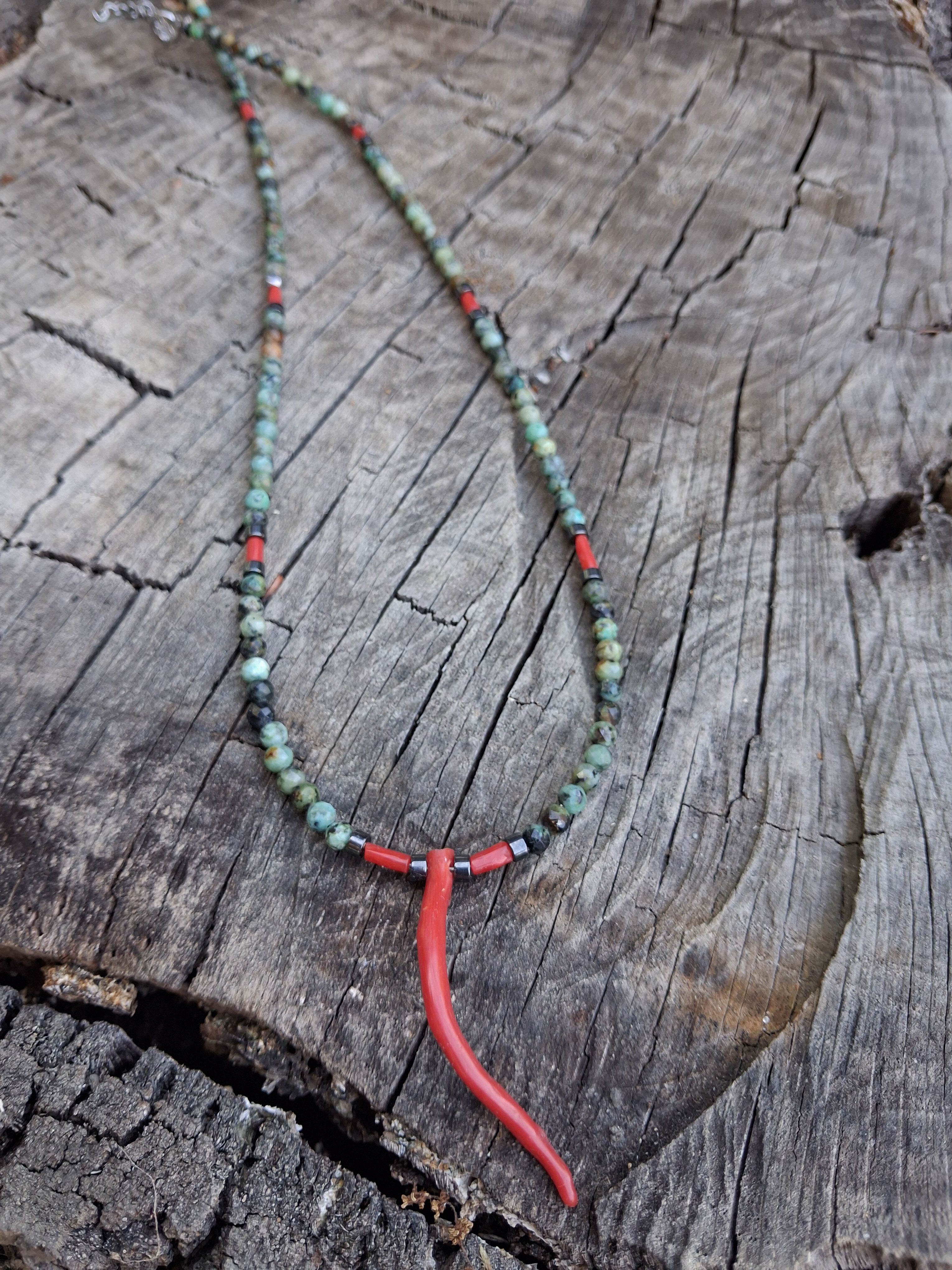 Collier Dalmates – Chrysocolle, Corail & Branche de Corail