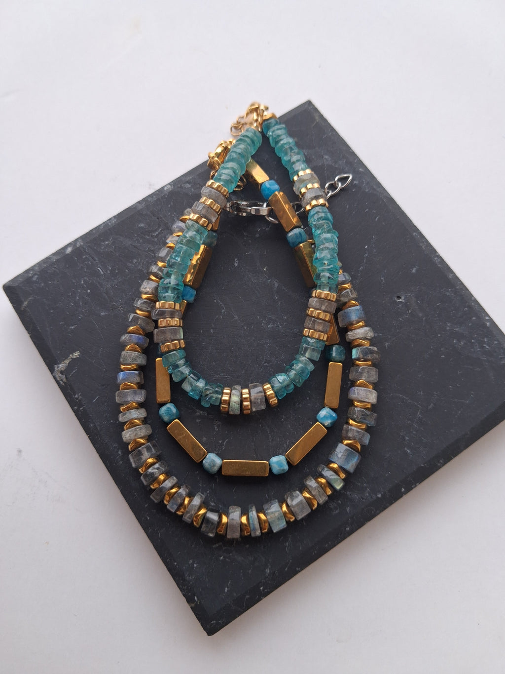 Bracelet Rhodes 2 – Apatite & Labradorite