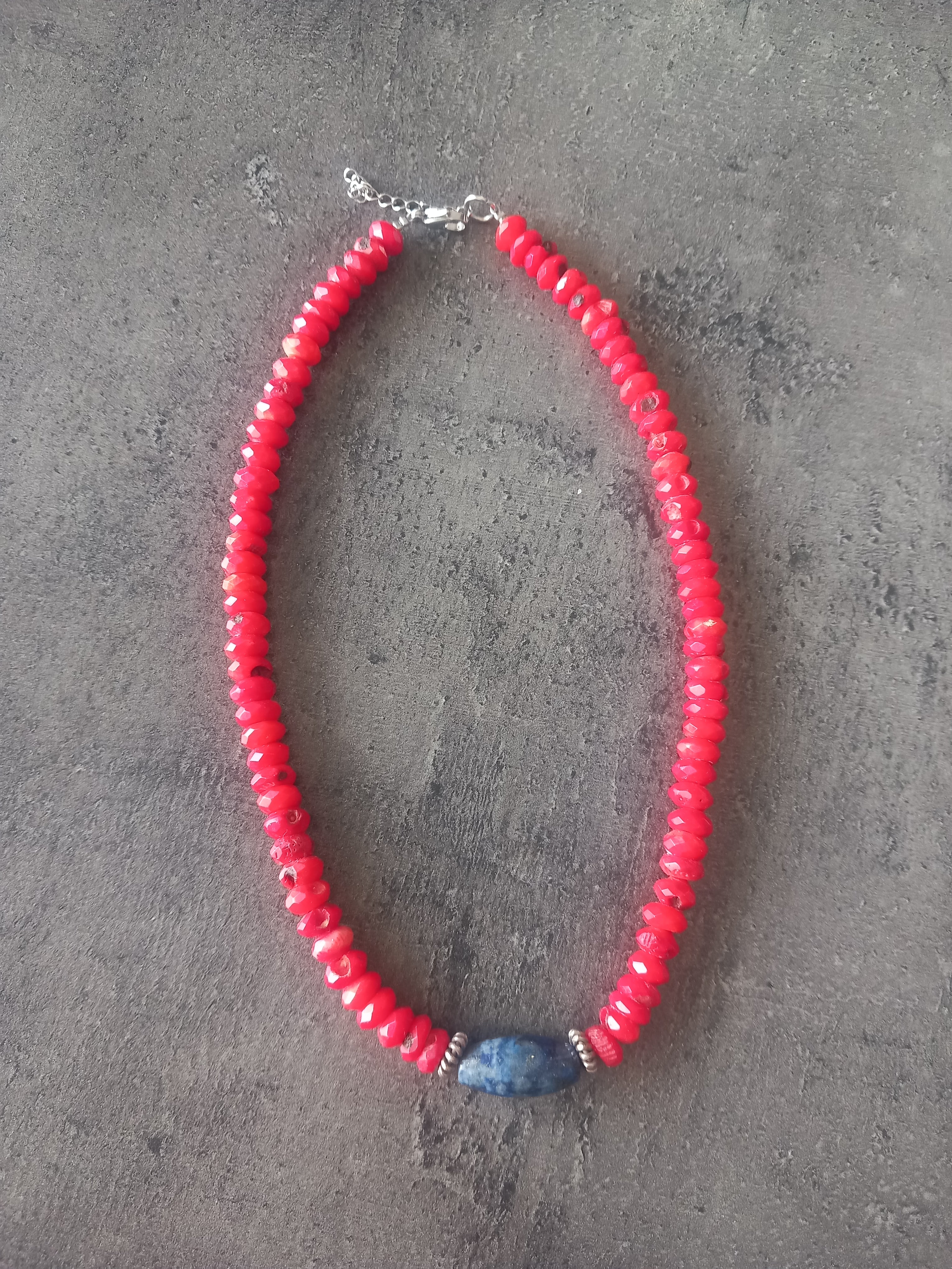 Collier capri 8