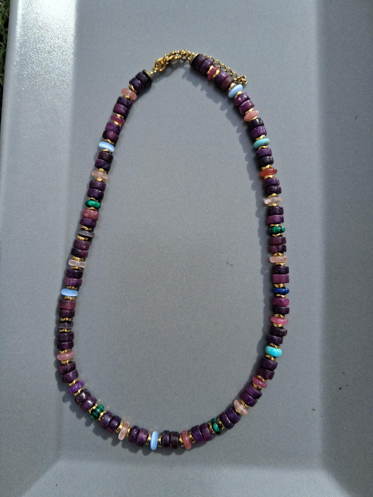 Collier fidji 27