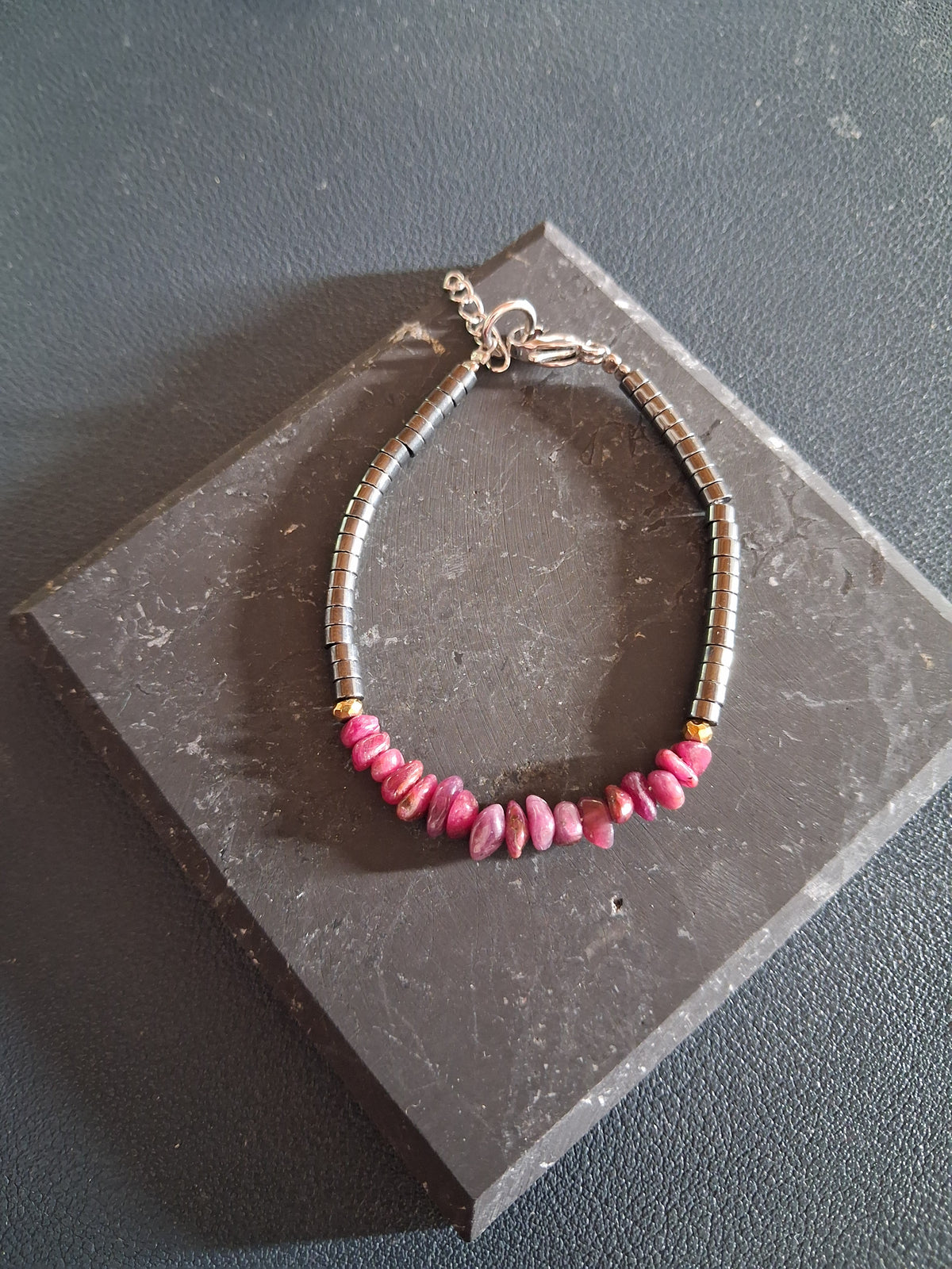 Bracelet Rhodes – Rubis & Hématite