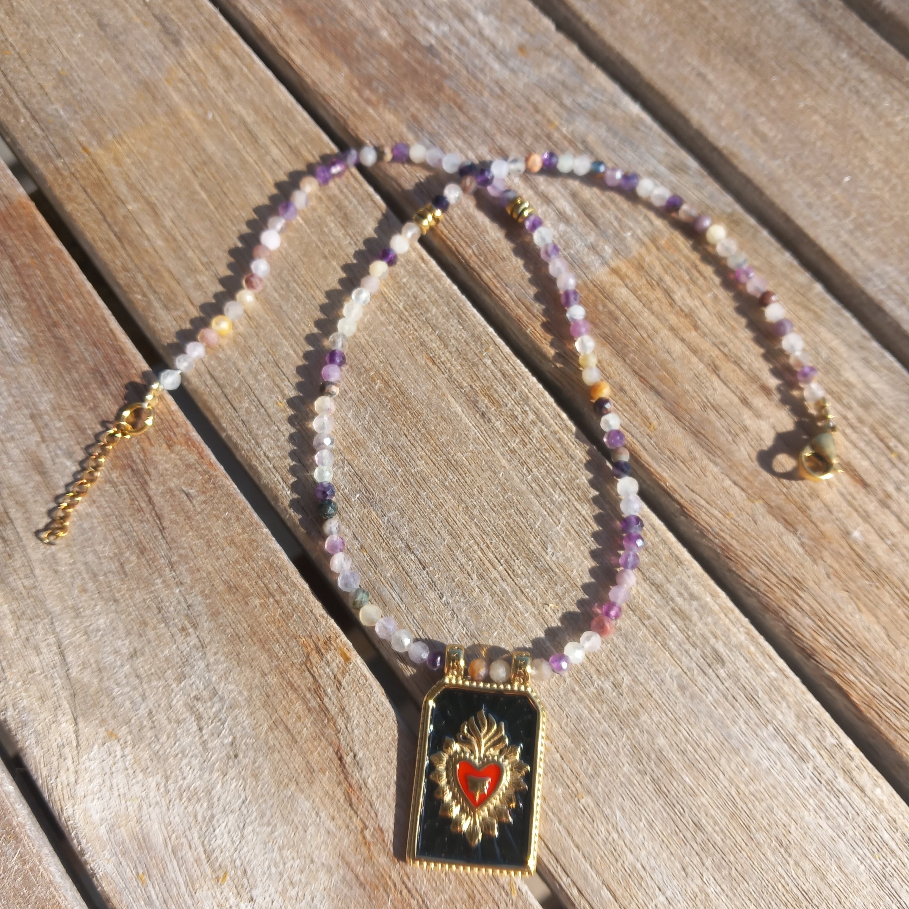 Collier grigri 8