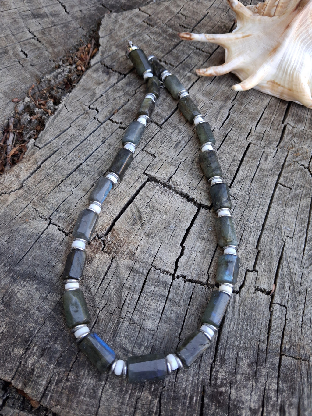 Collier Bali — Labradorite & Opale, fait main