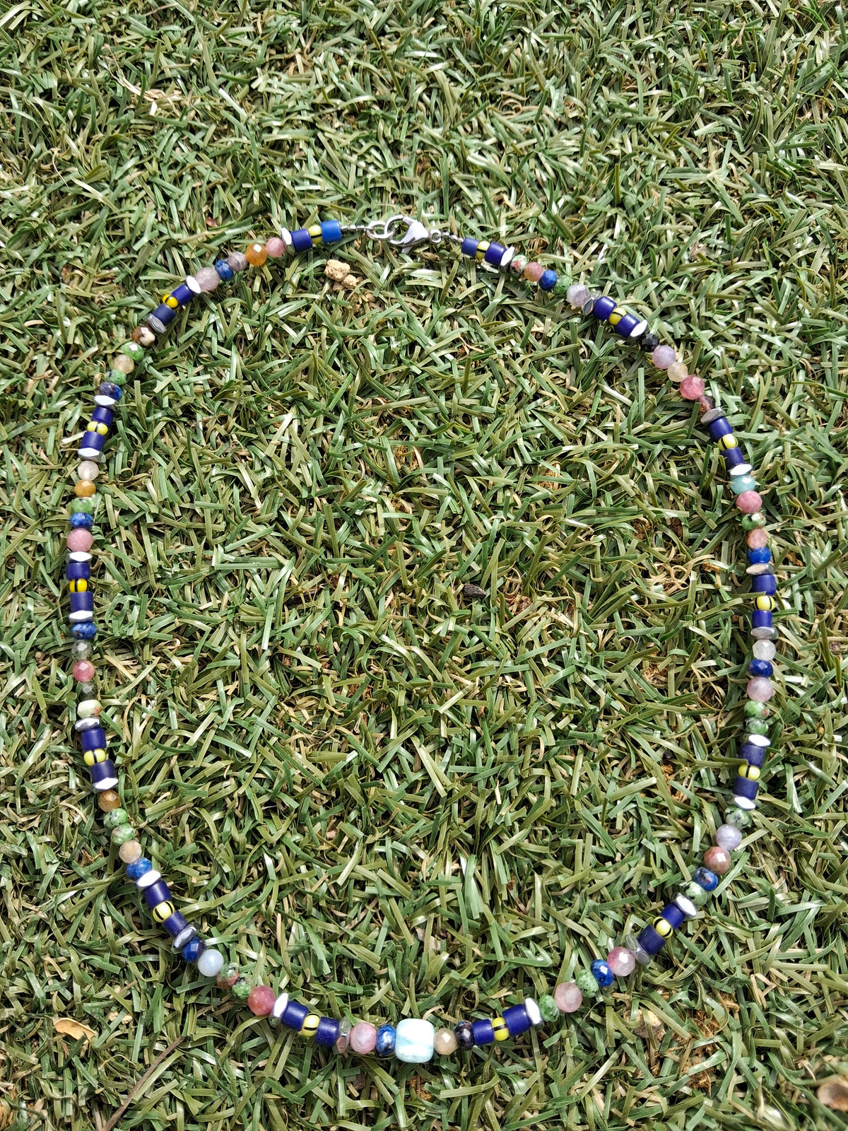 Collier fidji 22