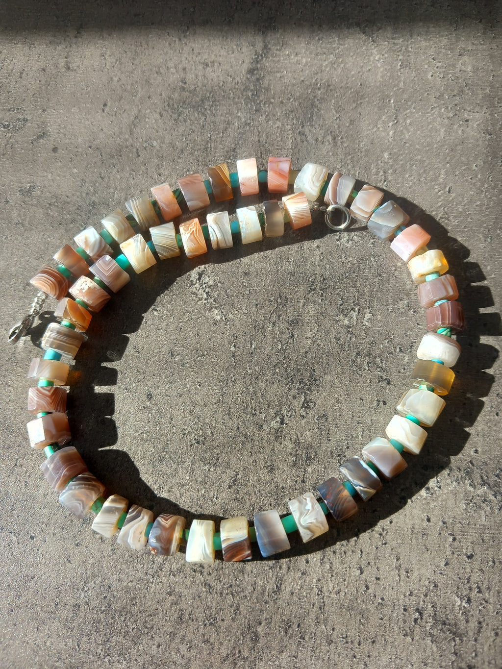 Collier capri 4