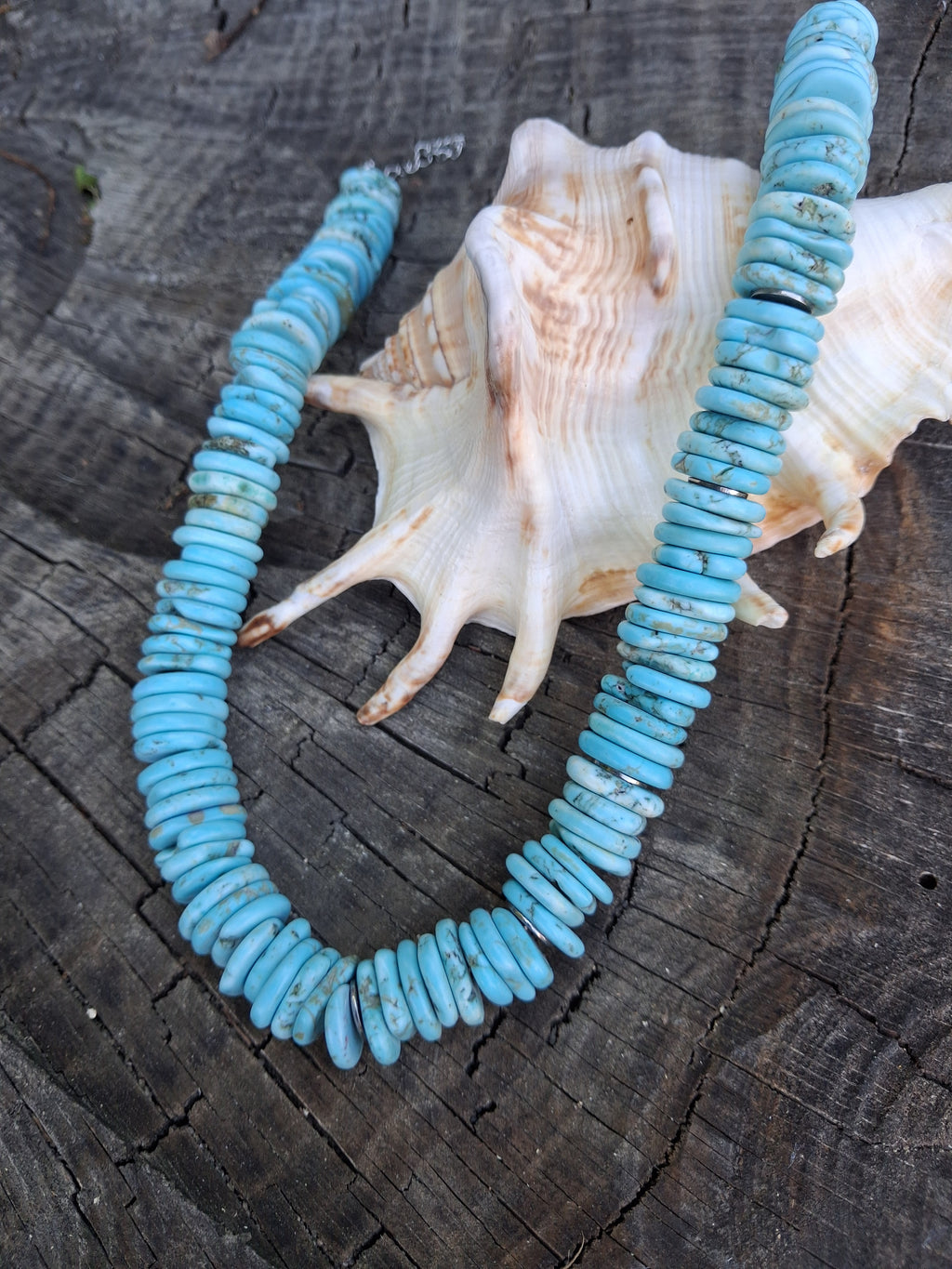 Collier Santorin — Magnésite naturelle, fait main