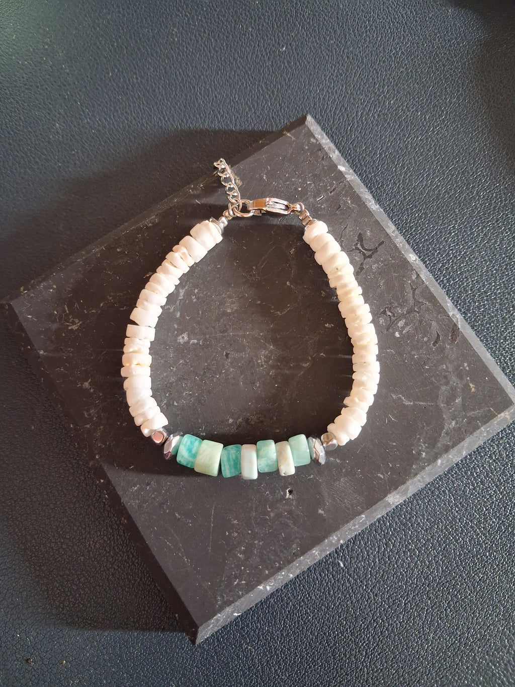 Bracelet Rhodes – Coquillage & Amazonite