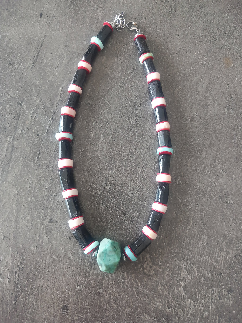 Collier Fidji