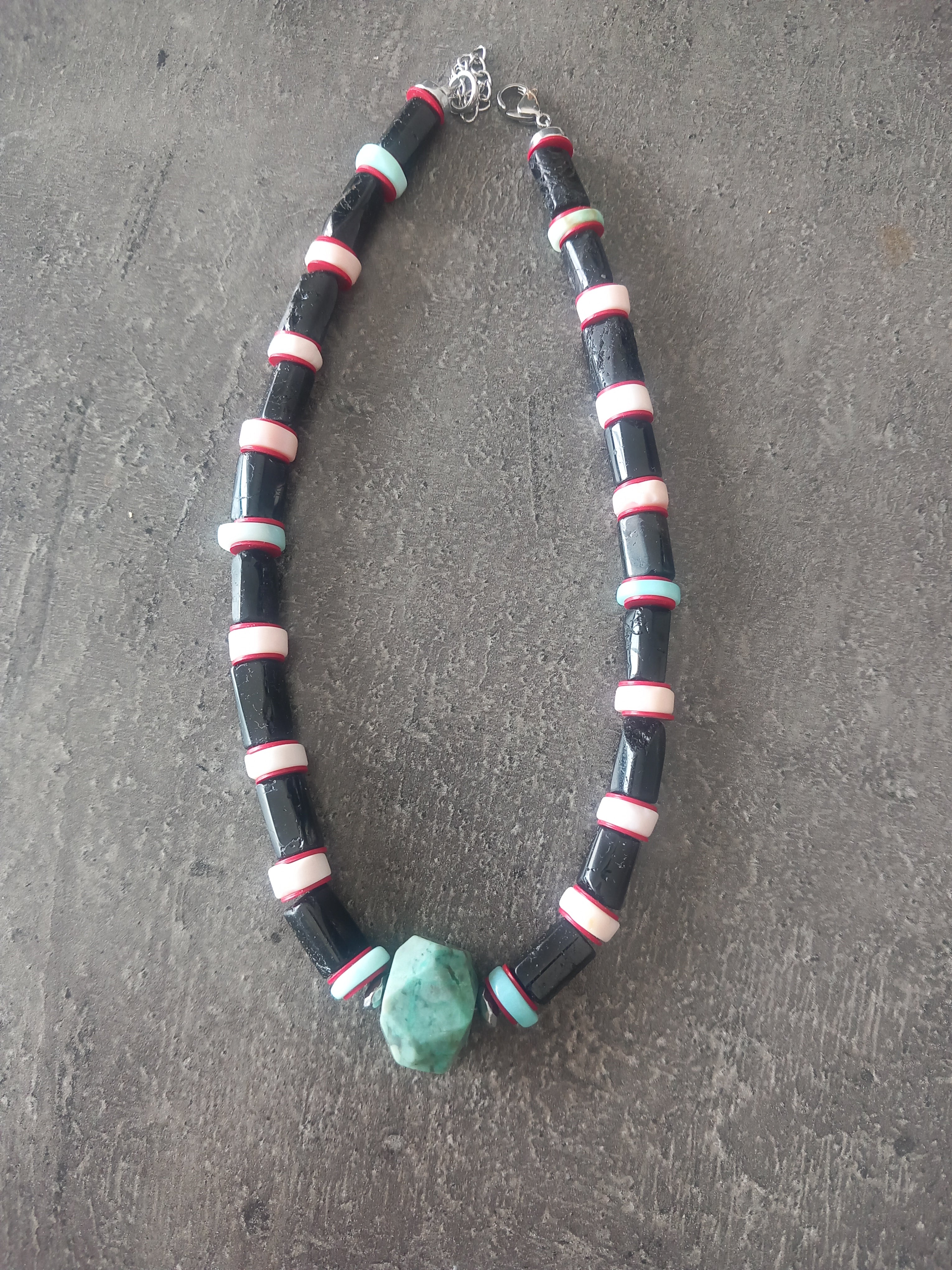 Collier Fidji