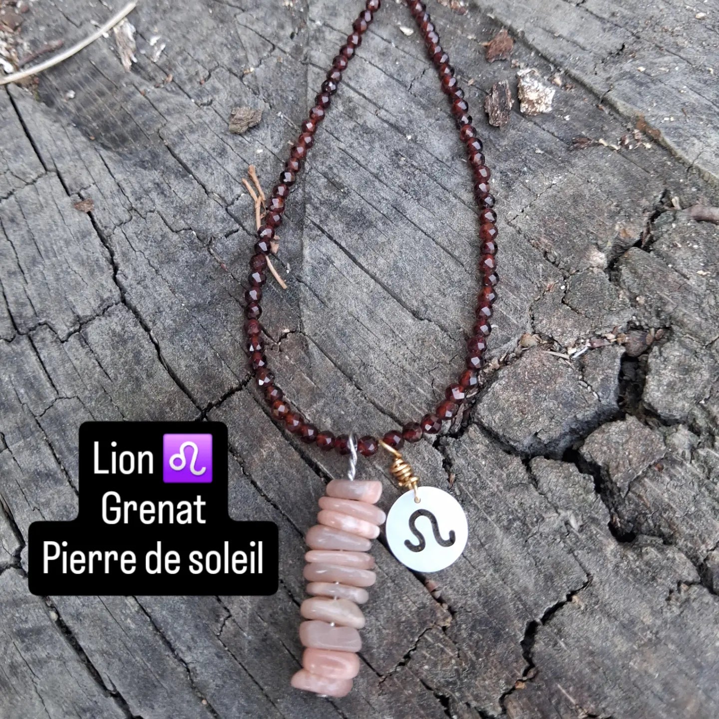 Collier Astro Lion — Grenat & Pierre de soleil, fait main